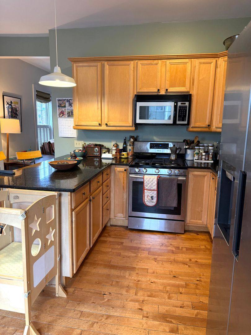 House for rent at 119 Brackett St #1F, Portland, ME 04102