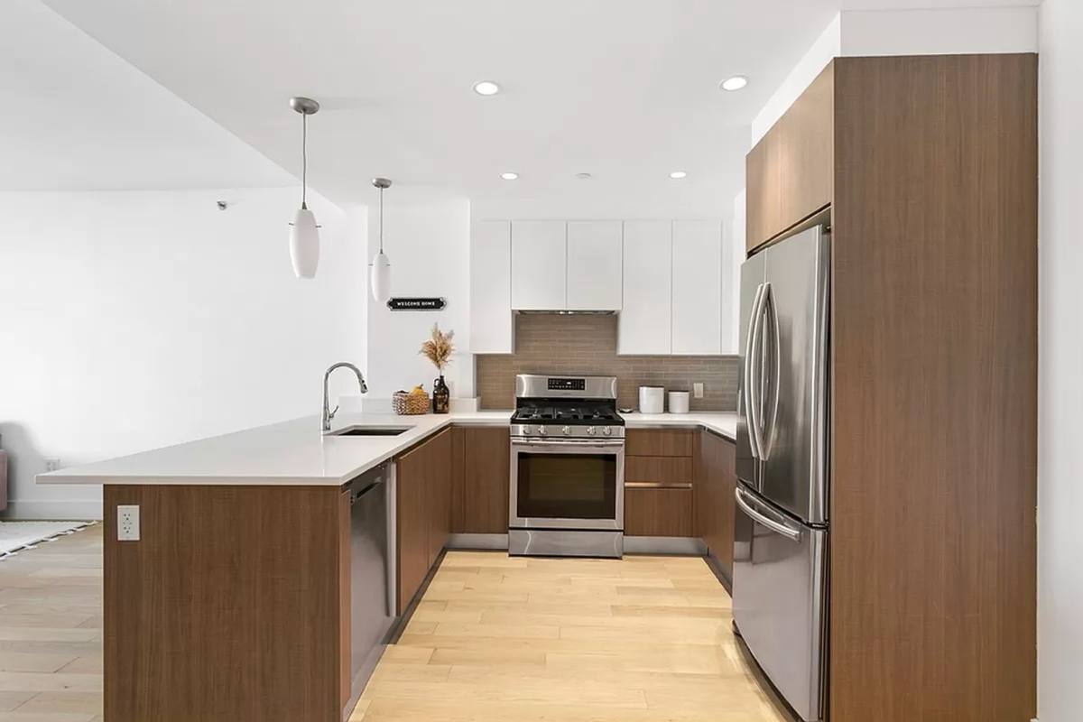 Apartment for rent at 1401 Broadway, Astoria, NY 11106