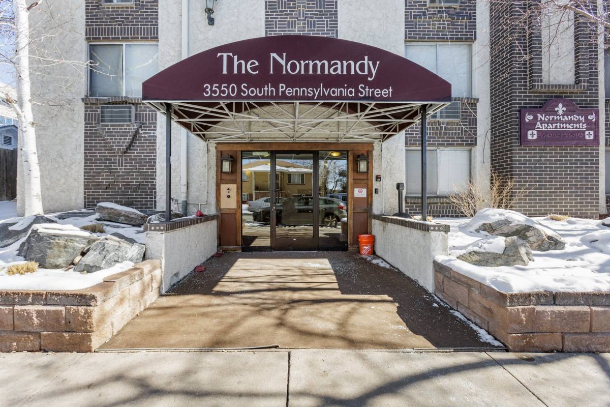 Apartment for rent at 3550 S Pennsylvania St #G2, Englewood, CO 80113