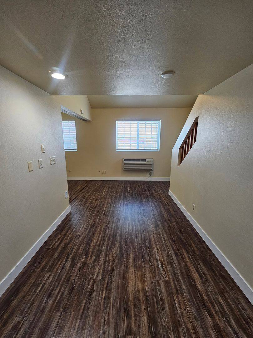 Apartment for rent at 605 S A St, Moses Lake, WA 98837