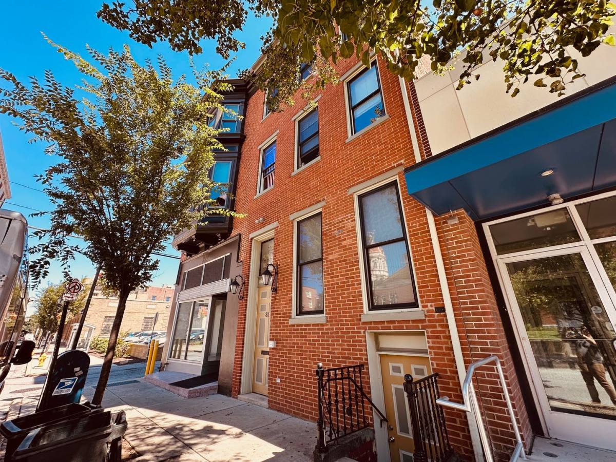 Apartment for rent at 31 S Duke St, York, PA 17401