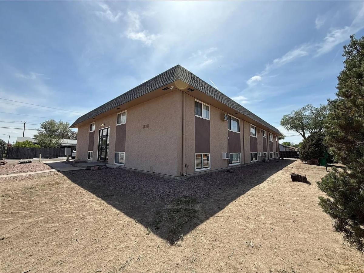 Apartment for rent at 1691 Moore Ave, Pueblo, CO 81005