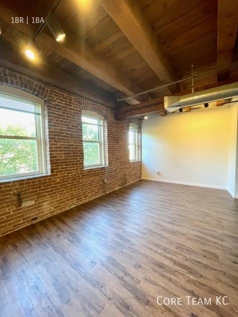 Apartment for rent at 204 Walnut St, Kansas City, MO 64105