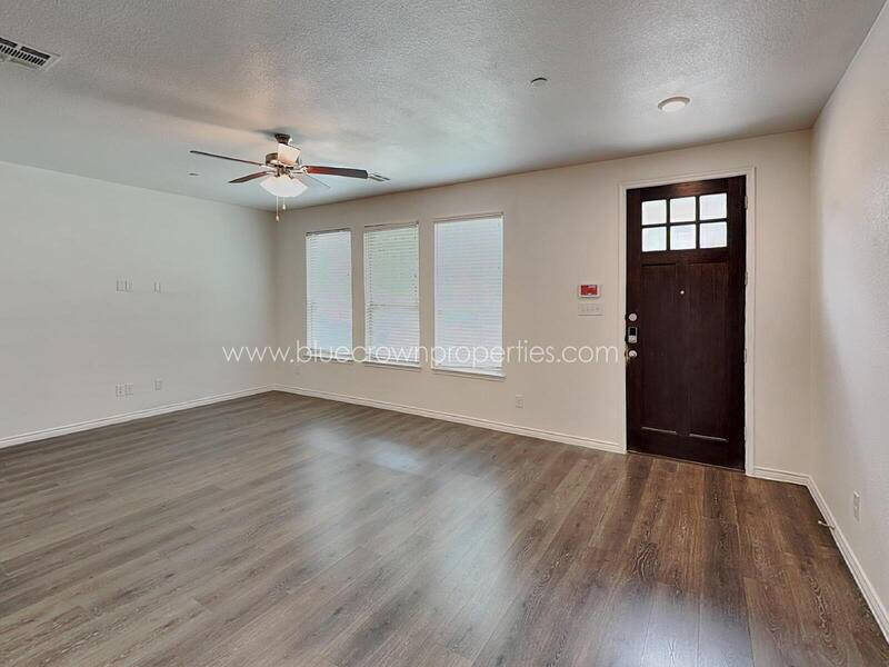 Townhouse for rent at 2431 Klamath Dr, The Colony, TX 75056