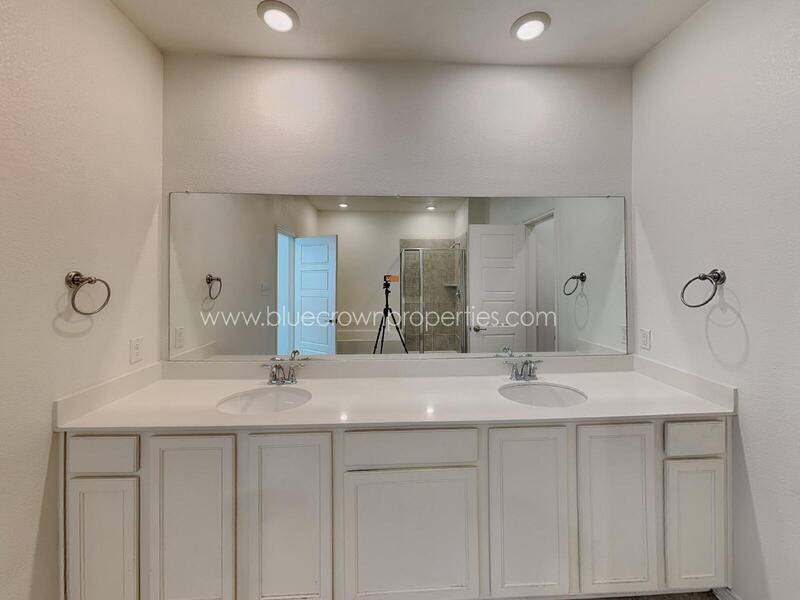 Townhouse for rent at 2431 Klamath Dr, The Colony, TX 75056