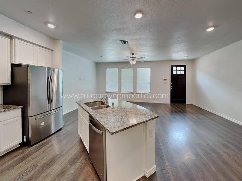 Townhouse for rent at 2431 Klamath Dr, The Colony, TX 75056