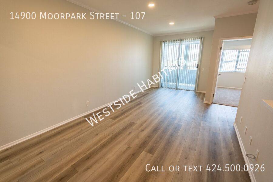 Apartment for rent at 14900 Moorpark St #107, Sherman Oaks, CA 91403