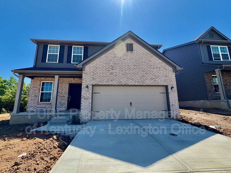 House for rent at 852 Halford Place, Lexington, KY 40511