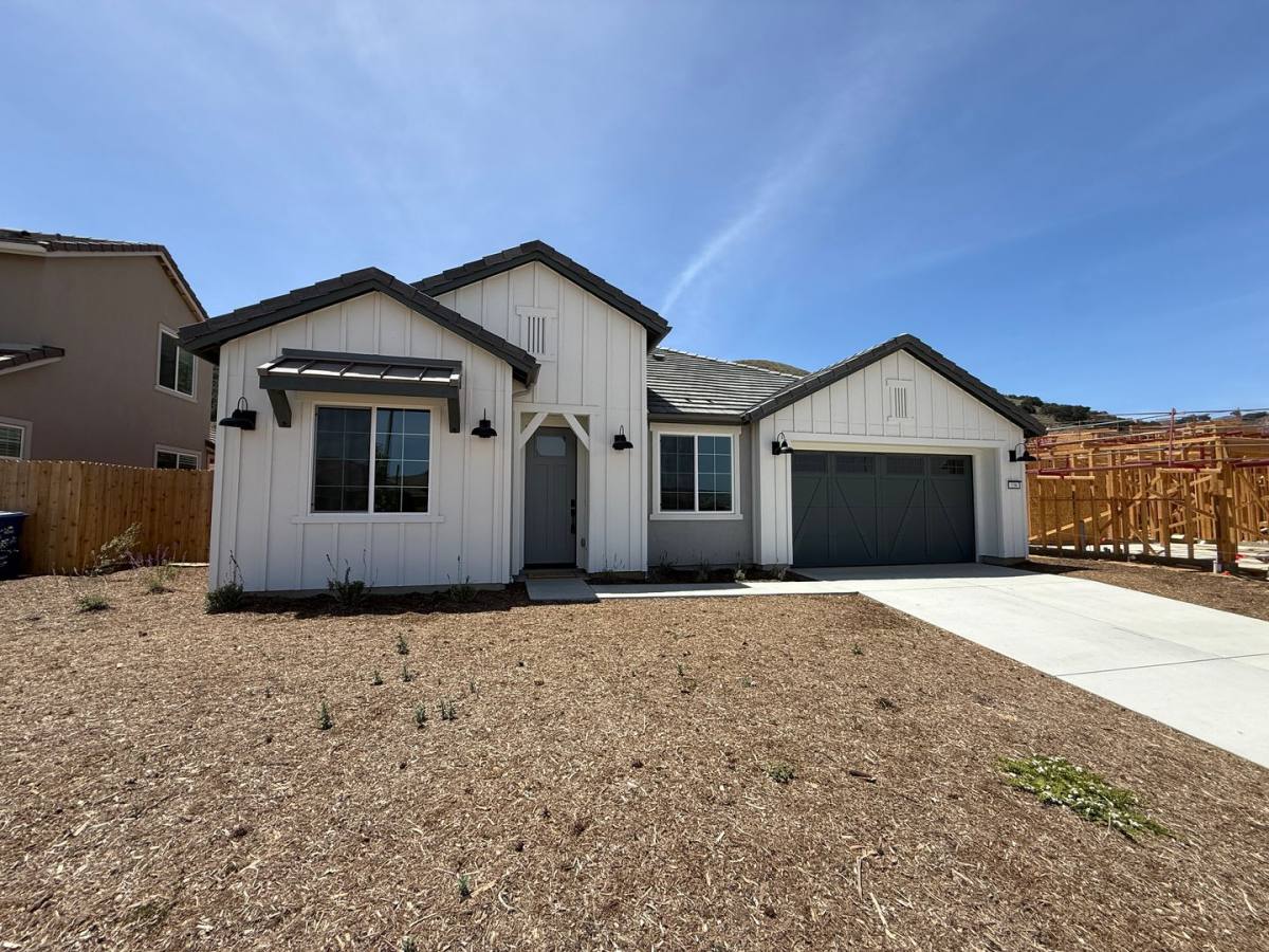 House for rent at 156 Coiner St, Los Alamos, CA 93440