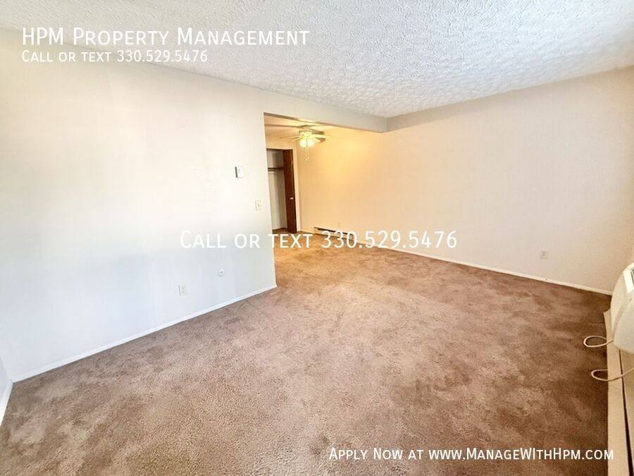 Apartment for rent at 1821 Ferndale Rd NW, Canton, OH 44709