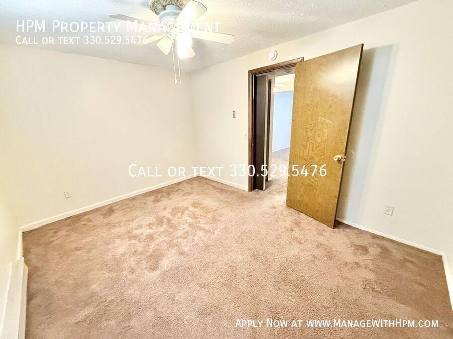 Apartment for rent at 1821 Ferndale Rd NW, Canton, OH 44709