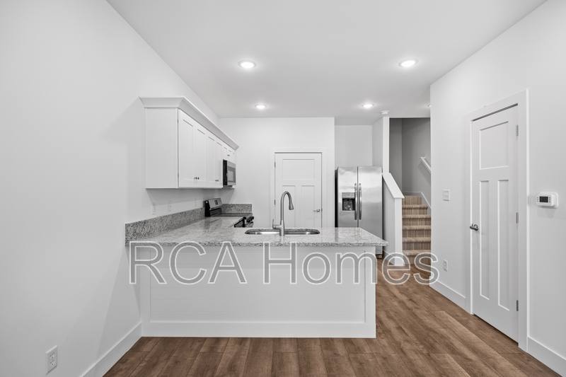 Apartment for rent at 2739 Guilford Ave, Indianapolis, IN 46205
