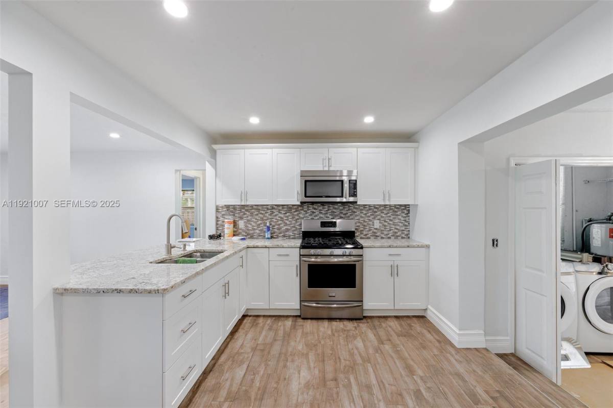 Apartment for rent at 112 Milton St #114, Lake Worth, FL 33462