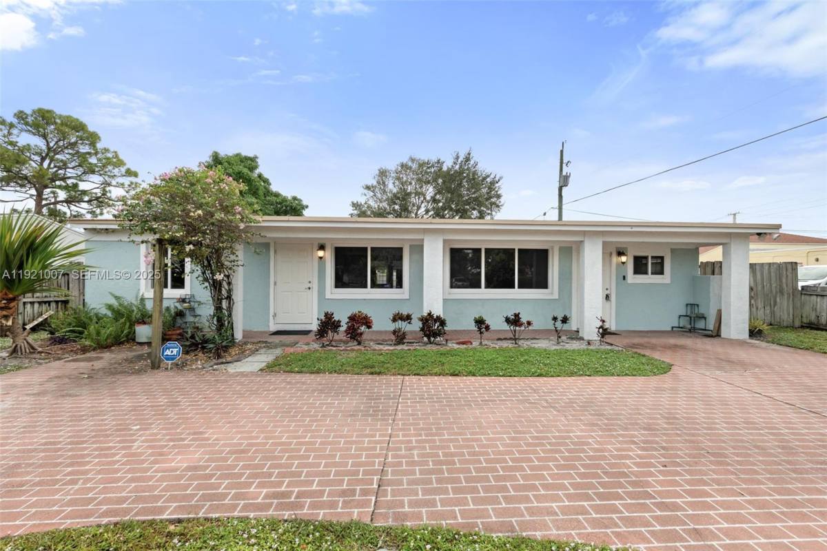 Apartment for rent at 112 Milton St #114, Lake Worth, FL 33462