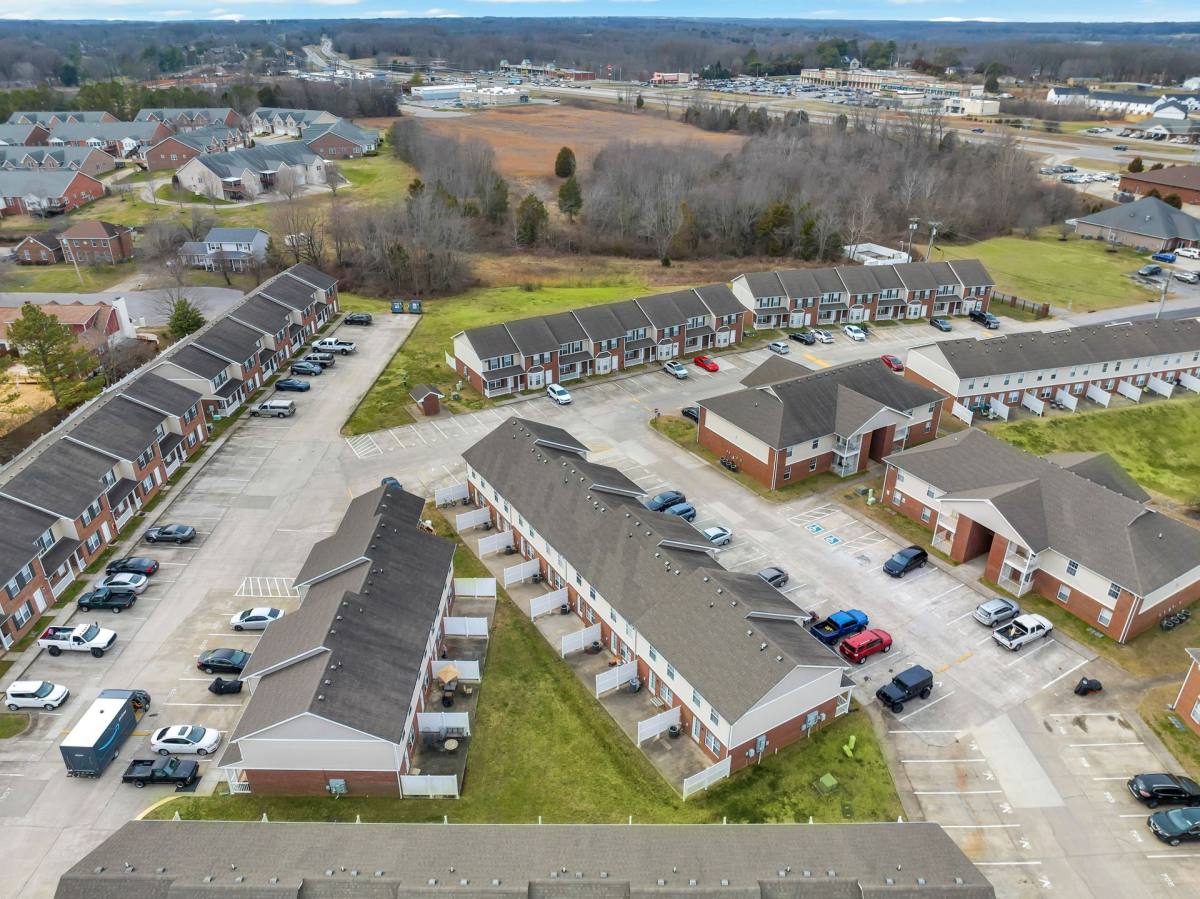 Apartment for rent at 550 New S Dr, Clarksville, TN 37043