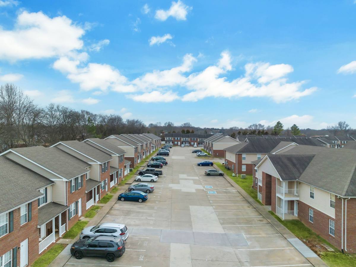 Apartment for rent at 550 New S Dr, Clarksville, TN 37043