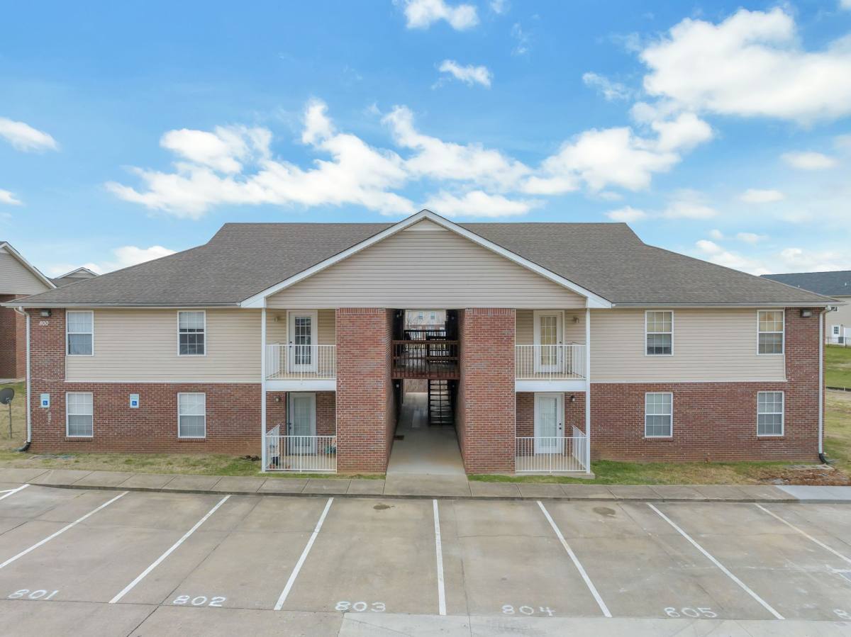 Apartment for rent at 550 New S Dr, Clarksville, TN 37043