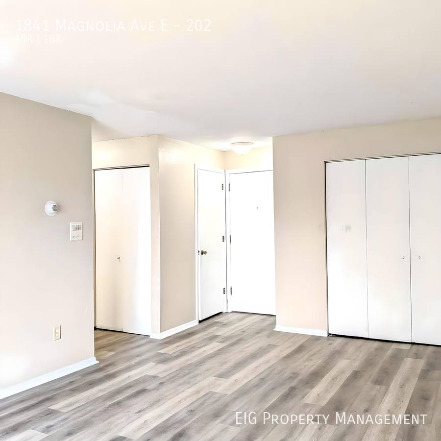 Apartment for rent at 1841 Magnolia Ave E, Saint Paul, MN 55119