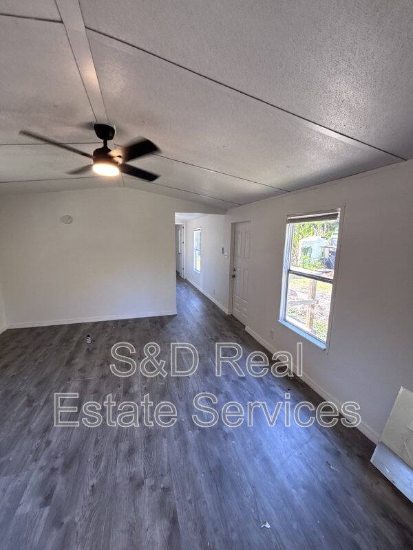 House for rent at 1514 Alice Ave, Lakeland, FL 33801