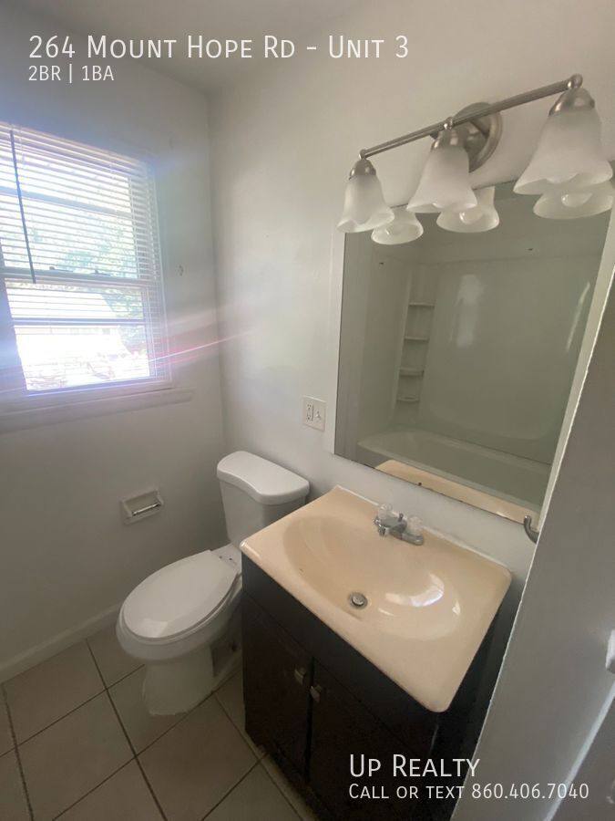 Apartment for rent at 264 Mount Hope Rd, Mansfield Center, CT 06250