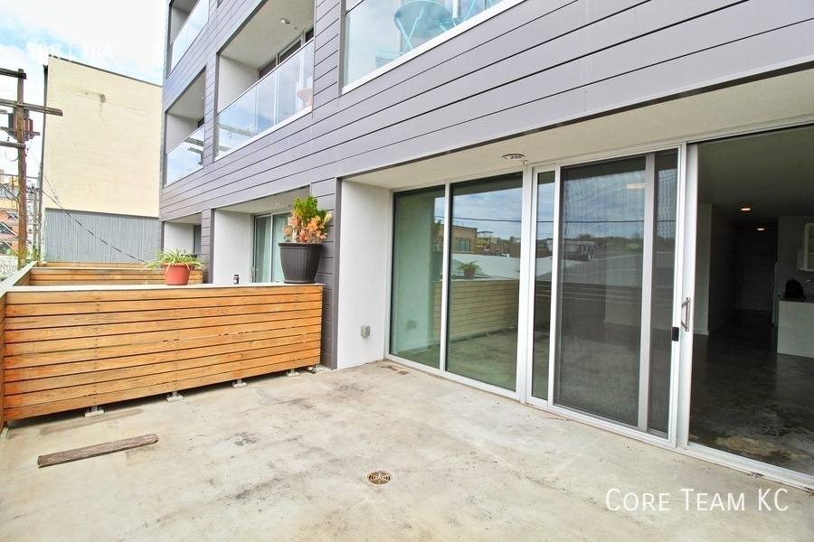 Apartment for rent at 1914 Main St, Kansas City, MO 64108