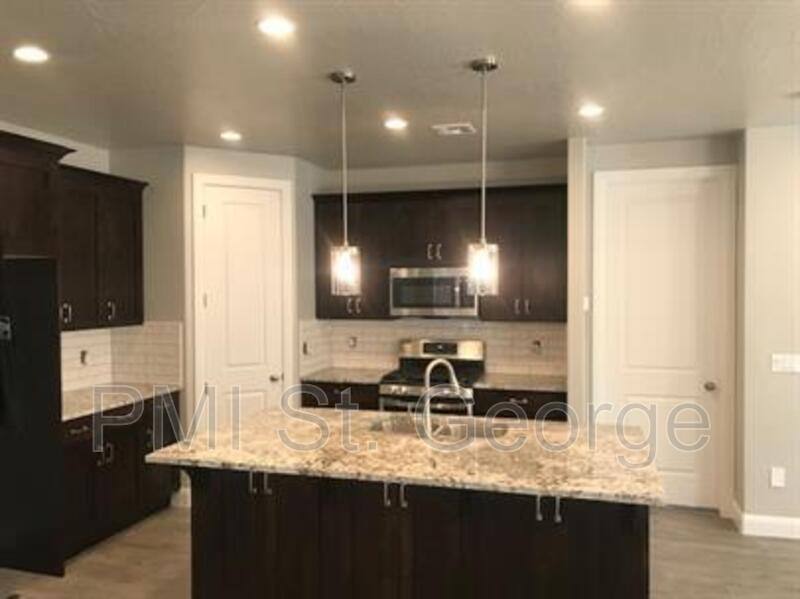 House for rent at 3292 E 2890 S, Washington, UT 84780