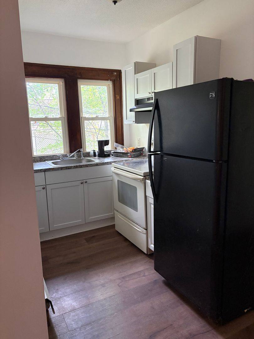 Apartment for rent at 195 Francis Ave, Pittsfield, MA 01201