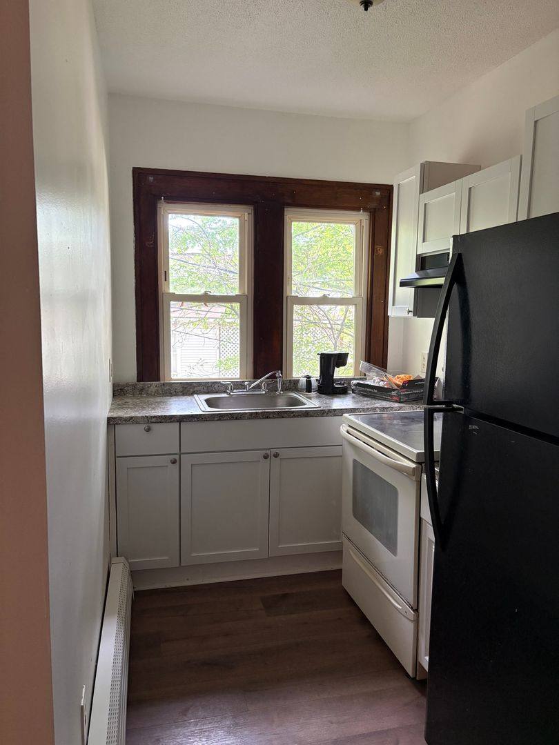 Apartment for rent at 195 Francis Ave, Pittsfield, MA 01201