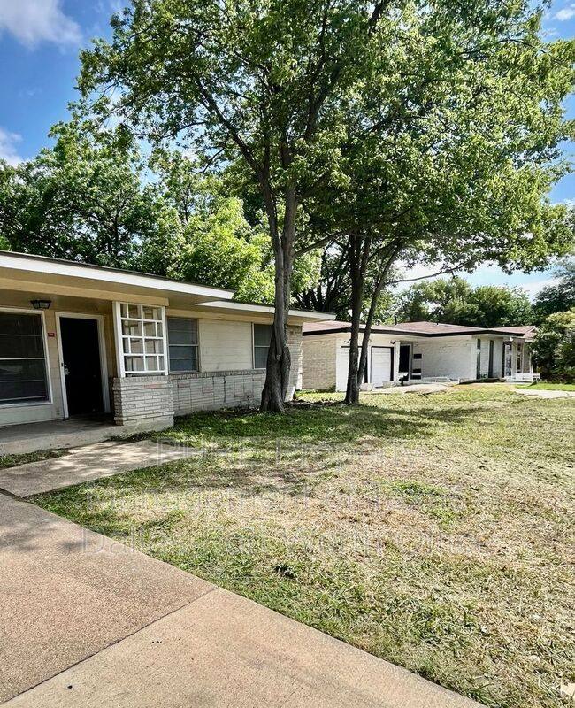 House for rent at 2411 E Mitchell St, Arlington, TX 76010