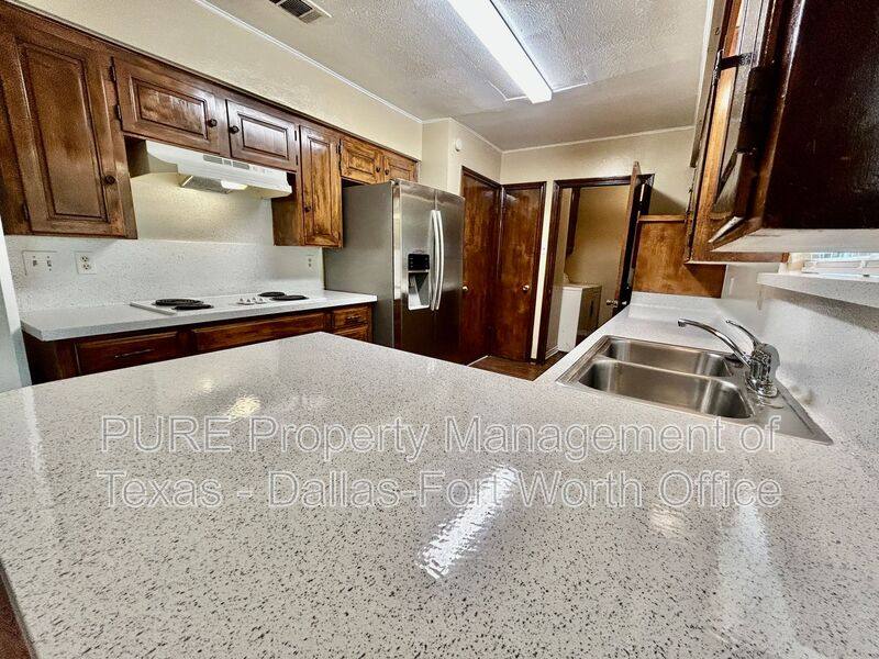 House for rent at 2411 E Mitchell St, Arlington, TX 76010