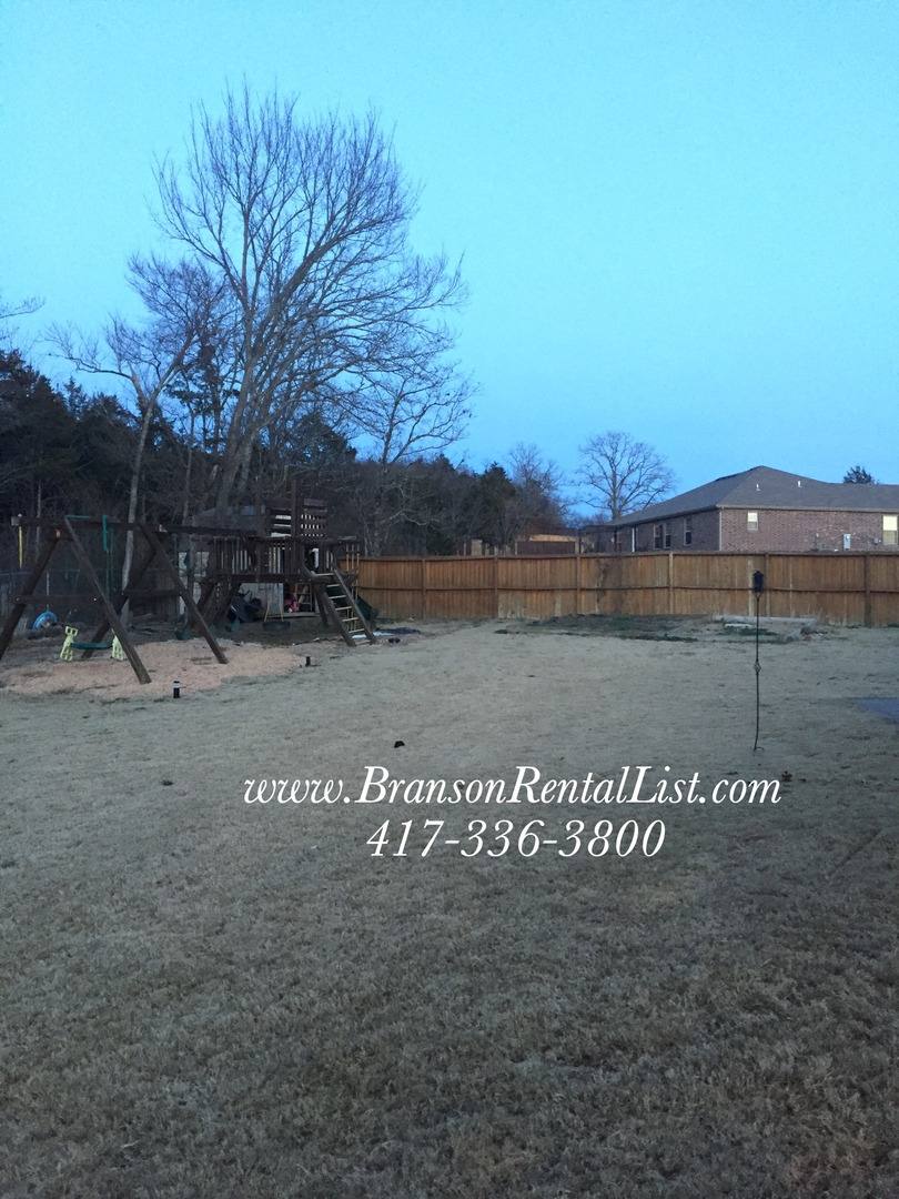 House for rent at 230 Prairie Dr, Branson, MO 65616