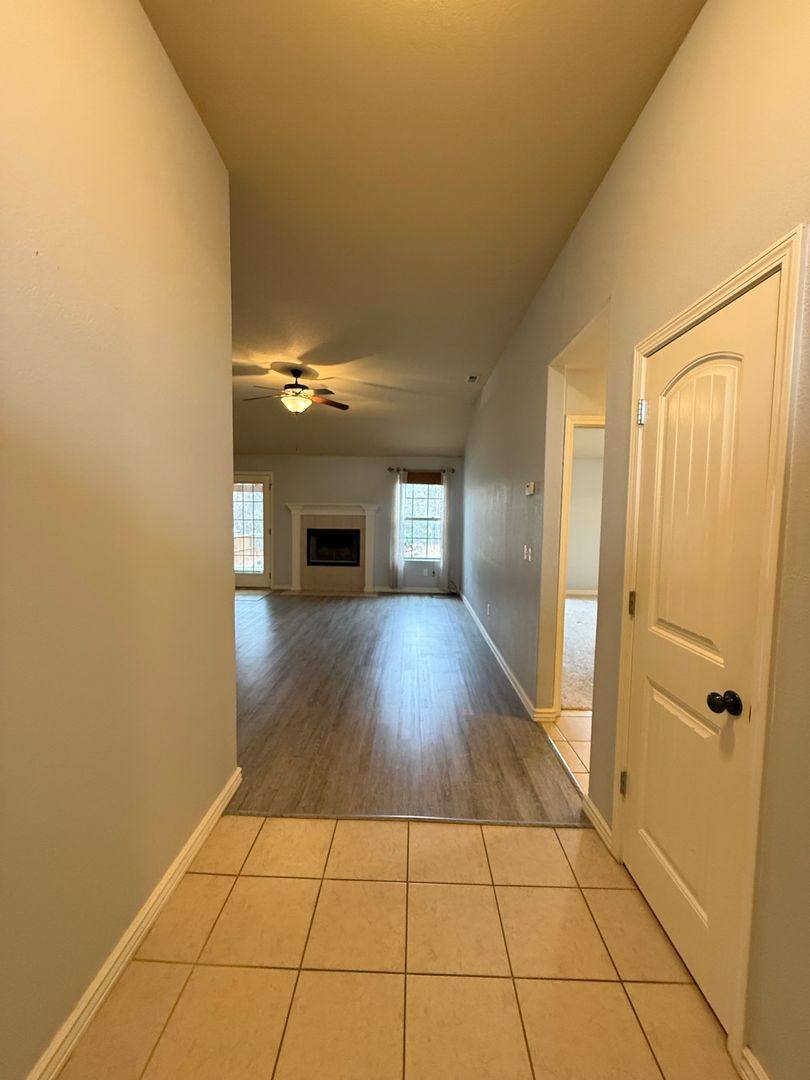 House for rent at 230 Prairie Dr, Branson, MO 65616