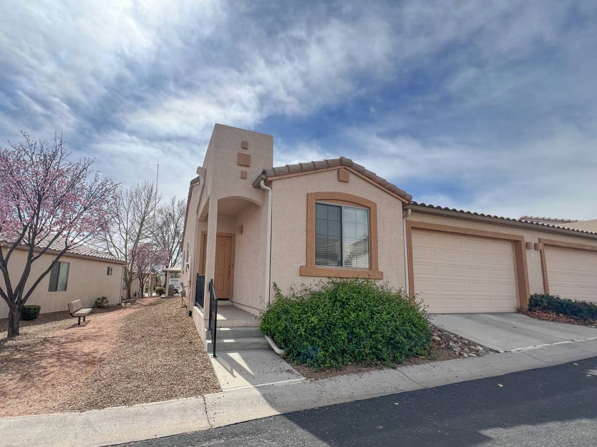 Townhouse for rent at 1715 Pinon Dr, Cottonwood, AZ 86326