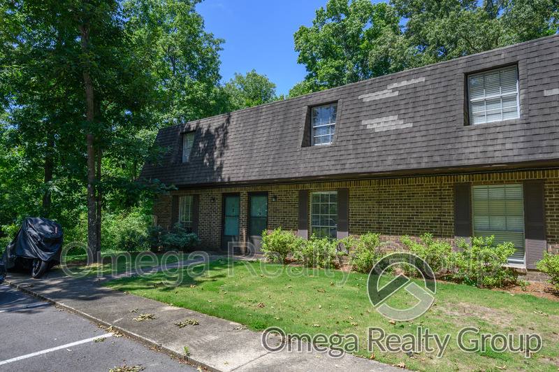 Apartment for rent at 31 Indianwood Dr, Pelham, AL 35124