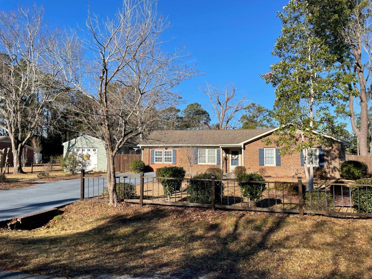 House for rent at 4533 Middlesex Rd, Wilmington, NC 28405
