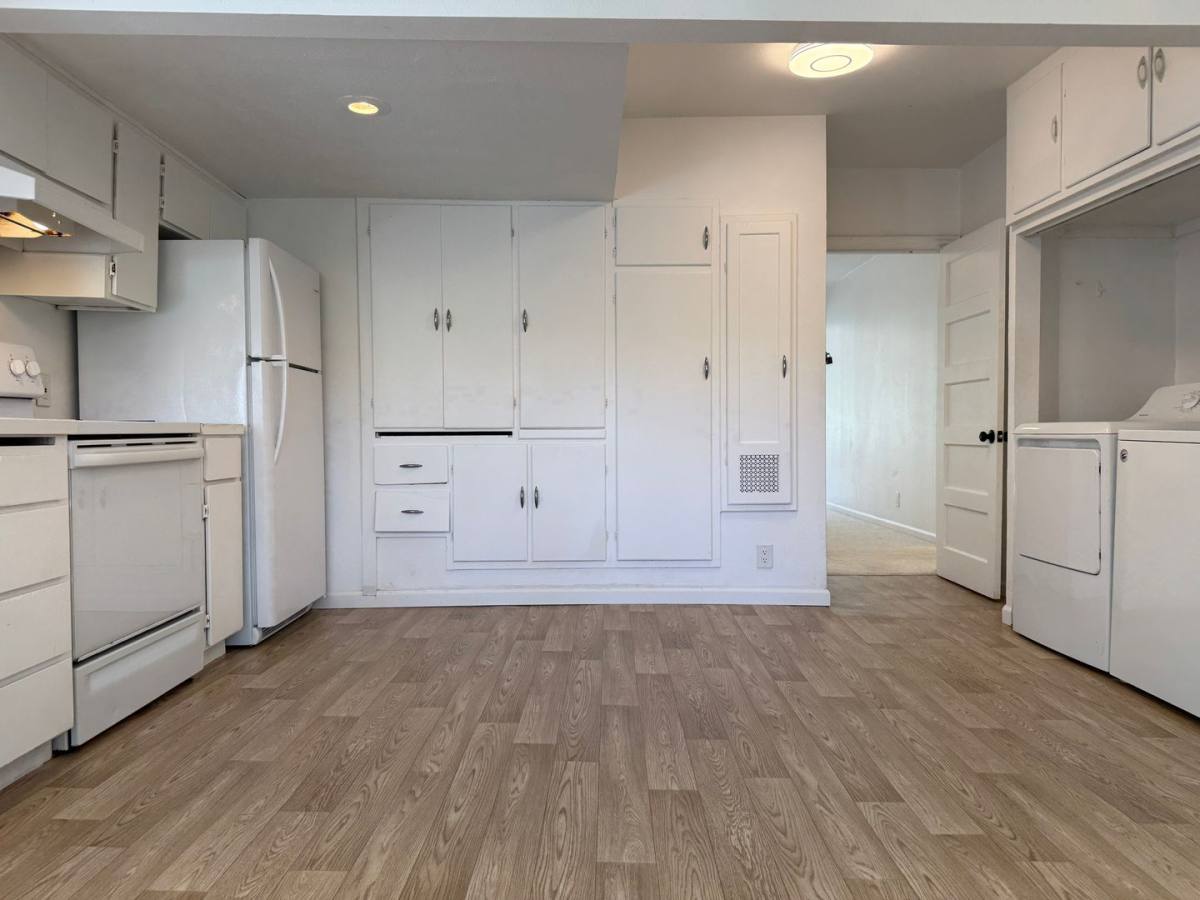 House for rent at 5536 38th Ave NE, Seattle, WA 98105