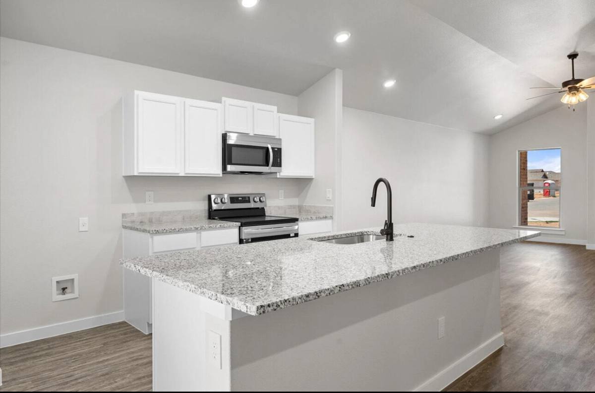 Apartment for rent at 2154 Kokomo Ave, Lubbock, TX 79407