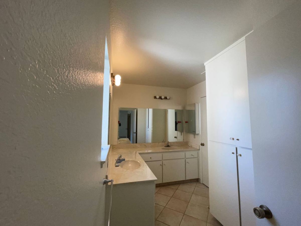 Townhouse for rent at 3443 Homestead Rd, Santa Clara, CA 95051
