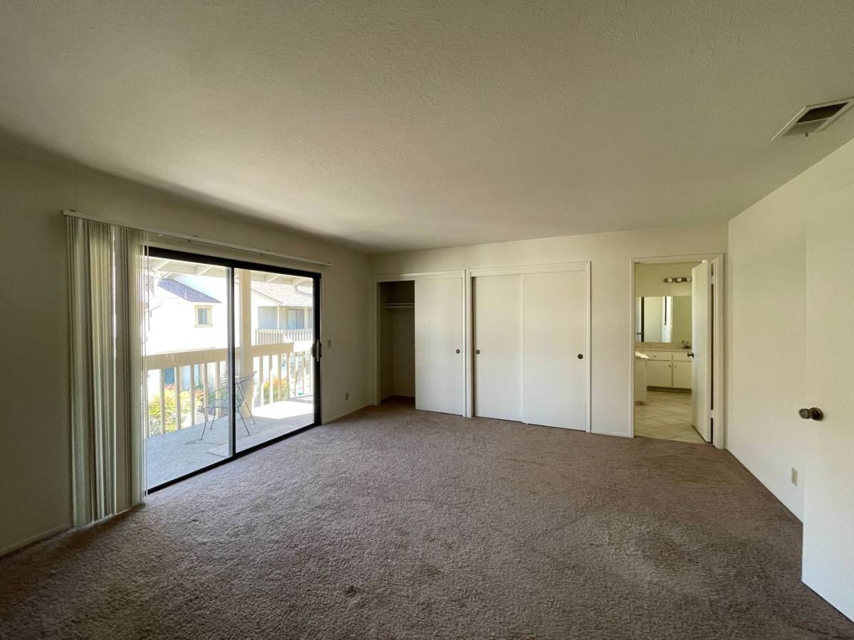 Townhouse for rent at 3443 Homestead Rd, Santa Clara, CA 95051