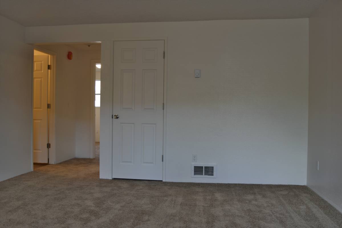 Apartment for rent at 934-936 NW Sycamore Ave, Corvallis, OR 97330