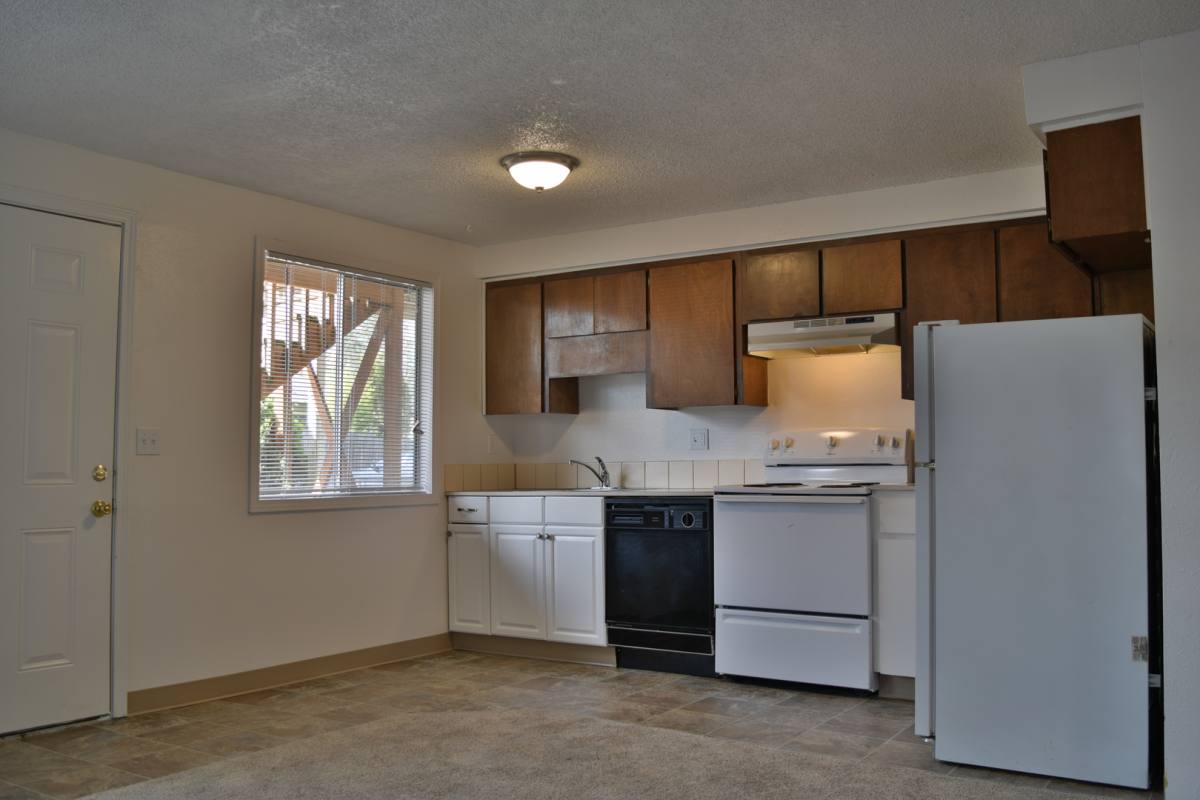 Apartment for rent at 934-936 NW Sycamore Ave, Corvallis, OR 97330