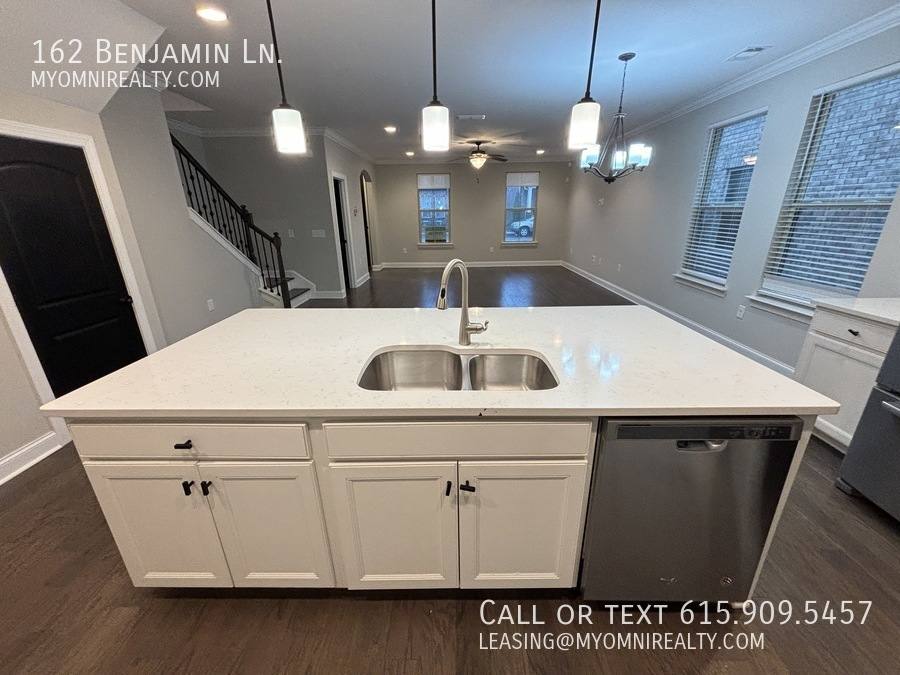 House for rent at 162 Benjamin Lane, Hendersonville, TN 37075