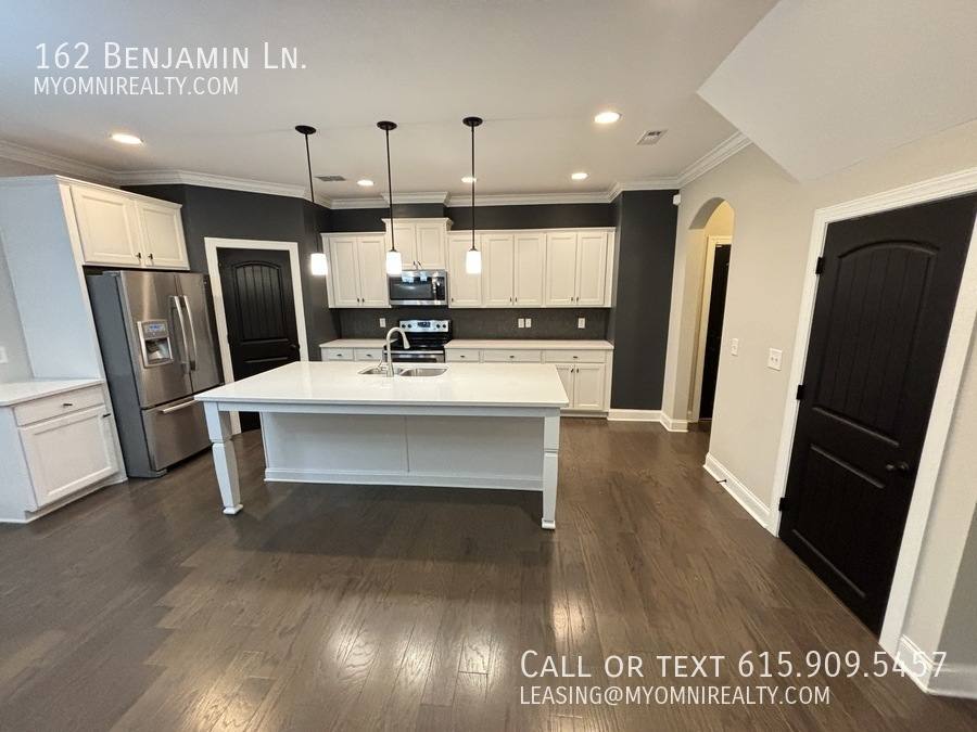 House for rent at 162 Benjamin Lane, Hendersonville, TN 37075