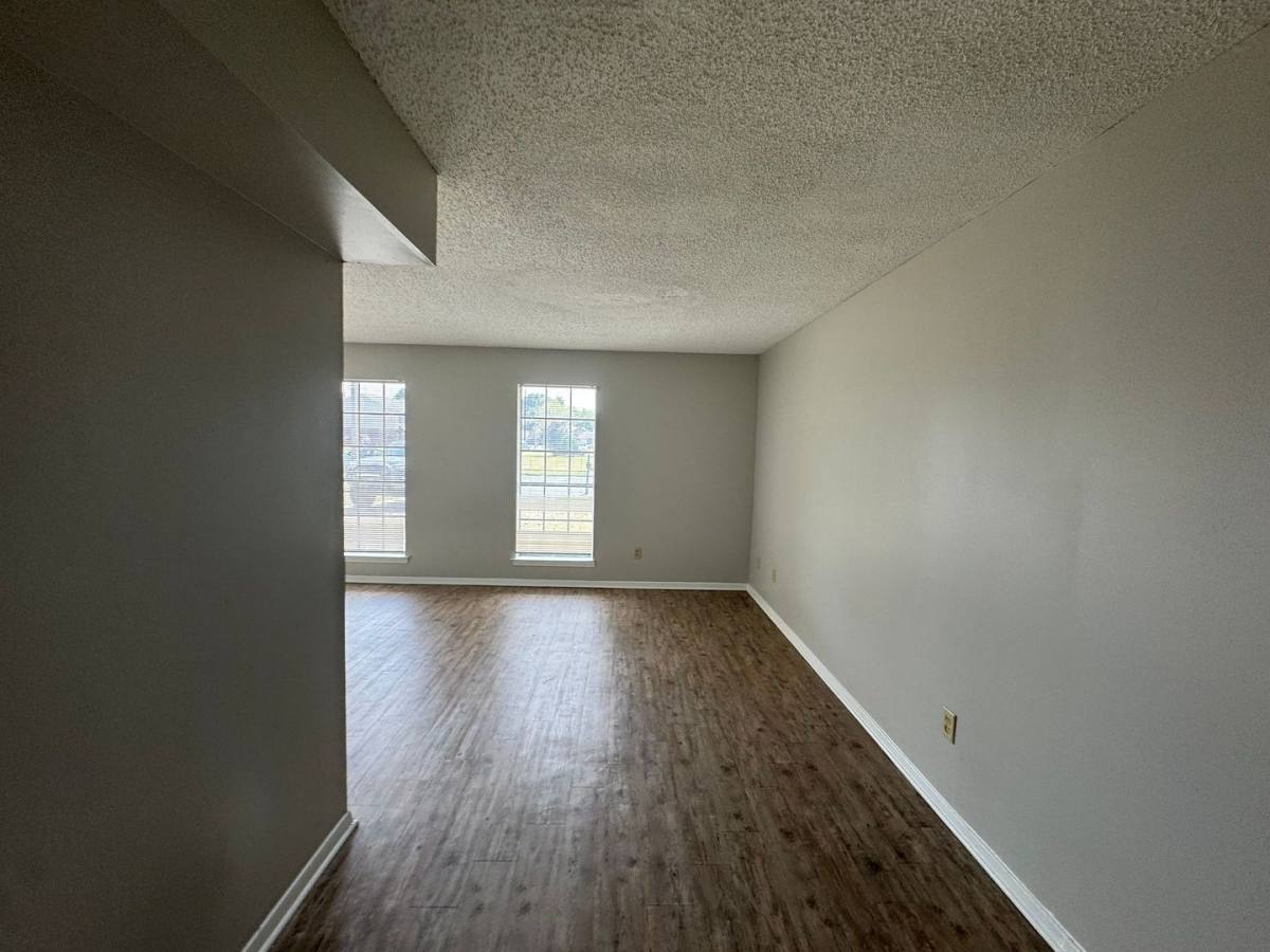Townhouse for rent at 5252 Scottsdale Ave, Memphis, TN 38118