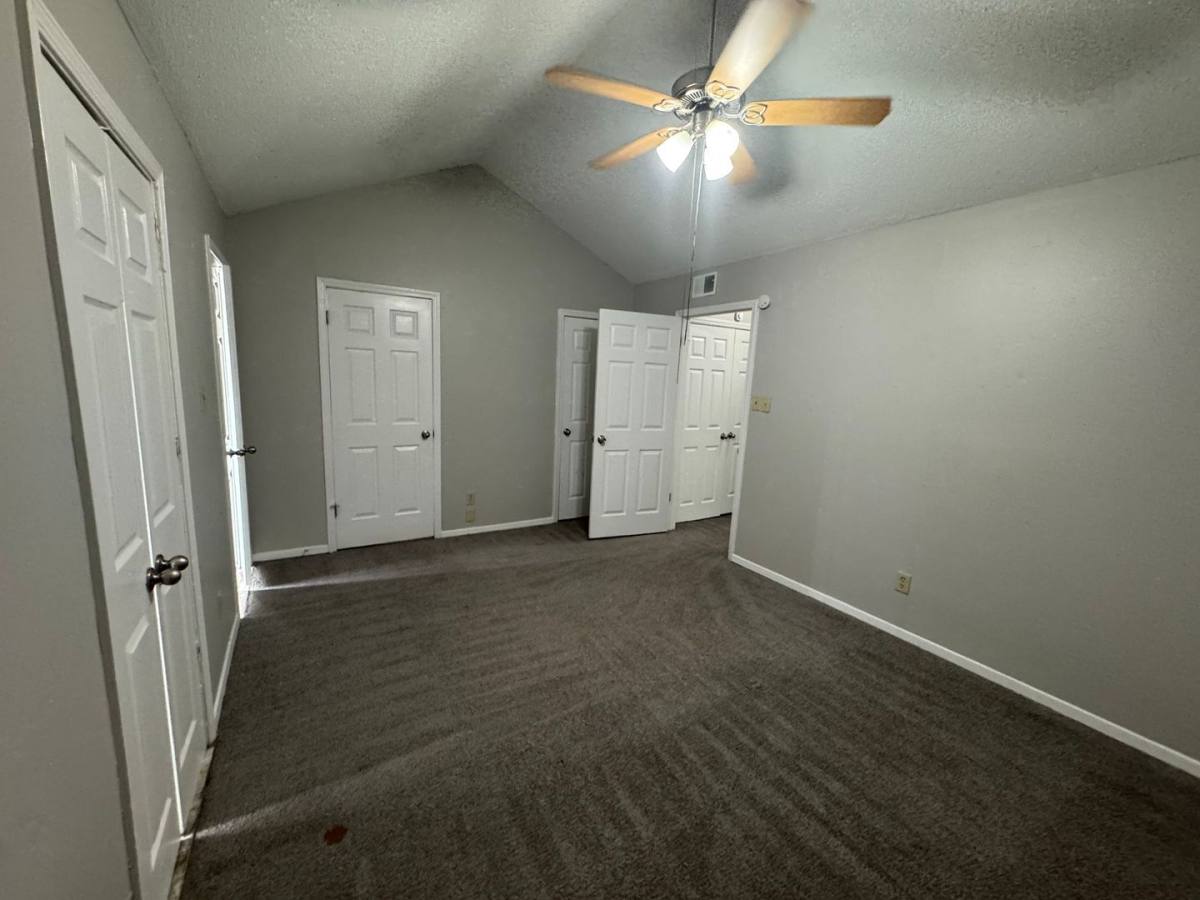 Townhouse for rent at 5252 Scottsdale Ave, Memphis, TN 38118