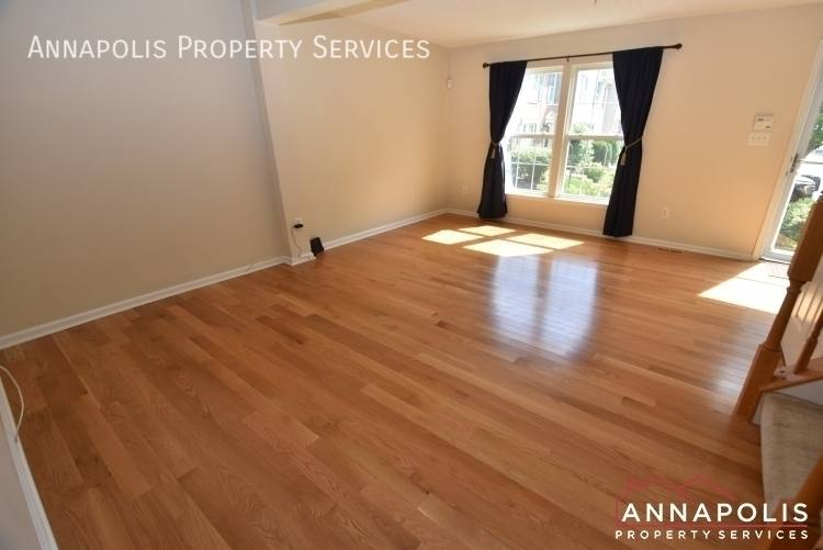 Townhouse for rent at 8735 Thornbrook Dr, Odenton, MD 21113