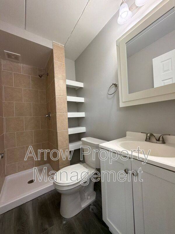 Apartment for rent at 877 N 26th St #103, Lincoln, NE 68503