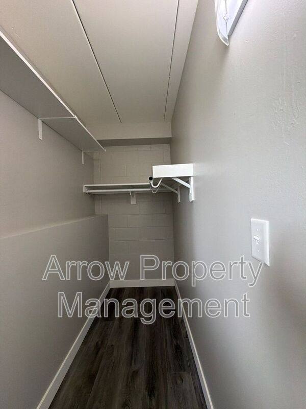 Apartment for rent at 877 N 26th St #103, Lincoln, NE 68503