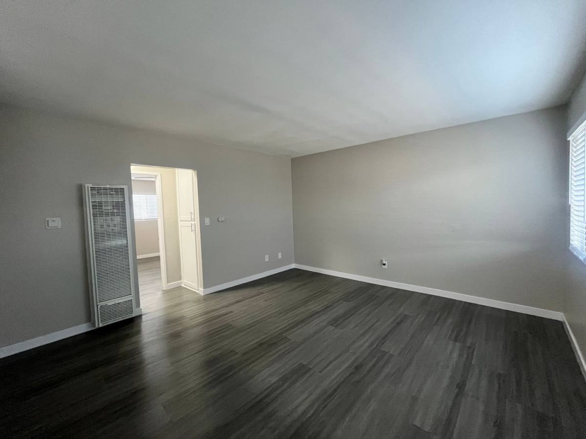 Apartment for rent at 1604 Henderson Ave, Long Beach, CA 90813