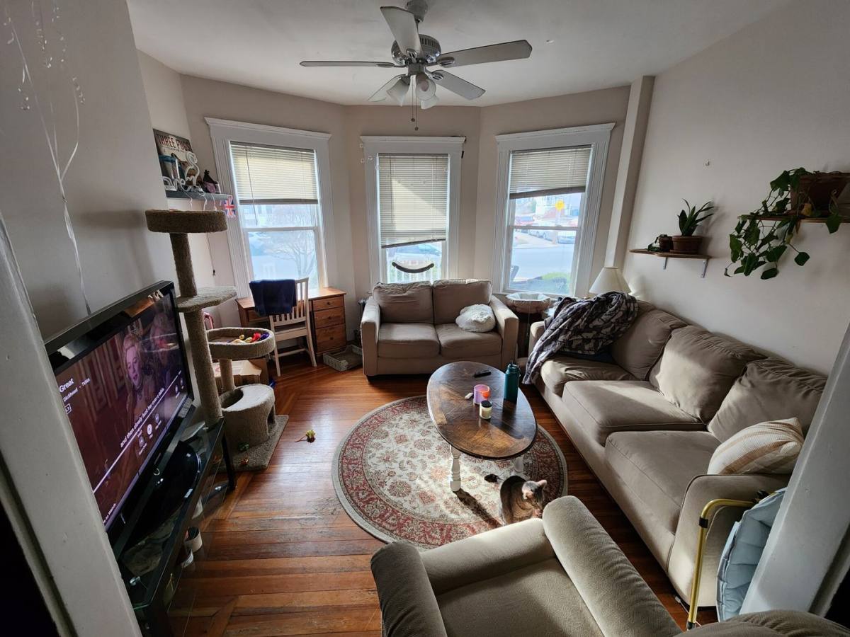 Apartment for rent at 134 Brooks St #1A, Brighton, MA 02135
